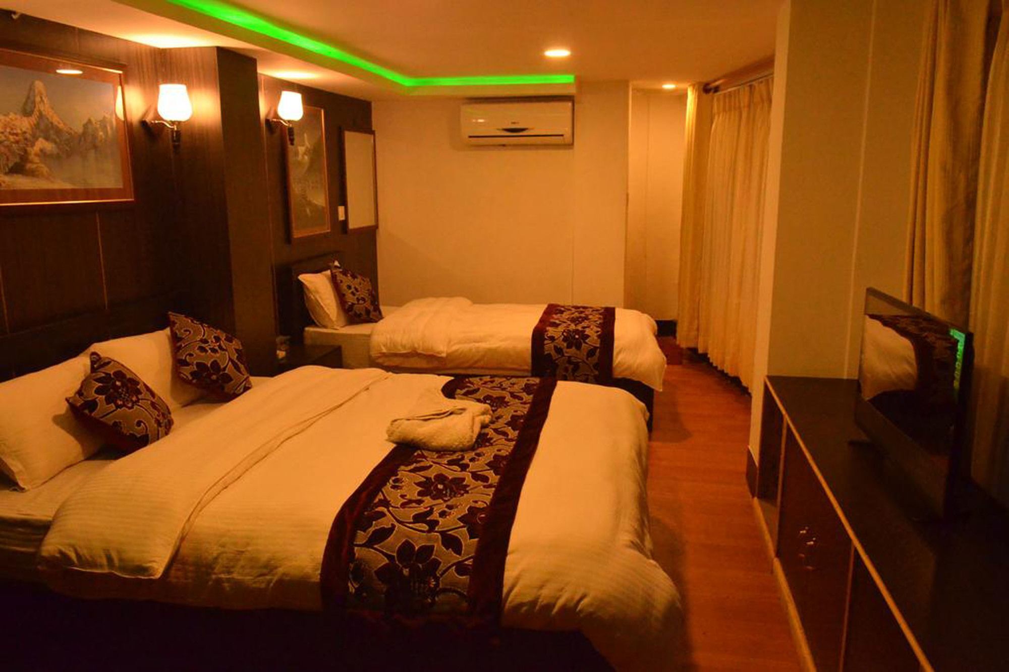 Hotel Holiday Inn Káthmándú Exteriér fotografie